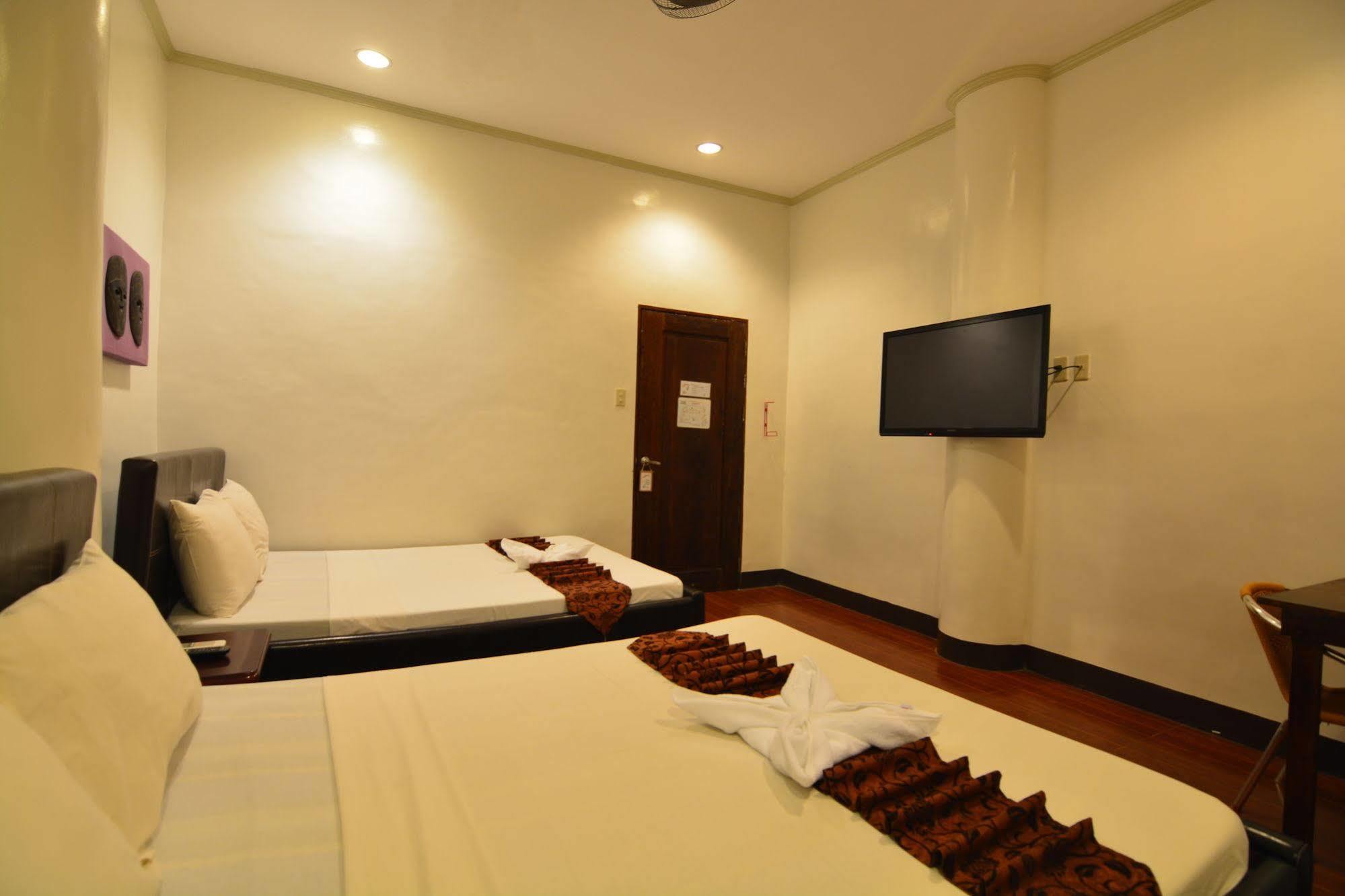 Kawayanan Heights Inn Корон Екстер'єр фото