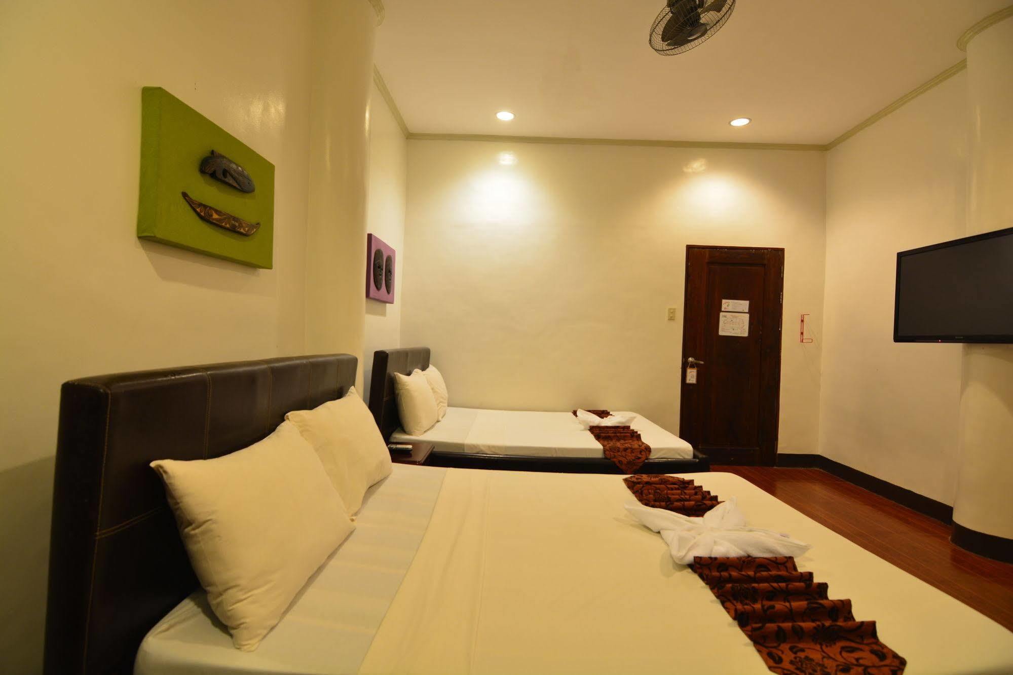 Kawayanan Heights Inn Корон Екстер'єр фото