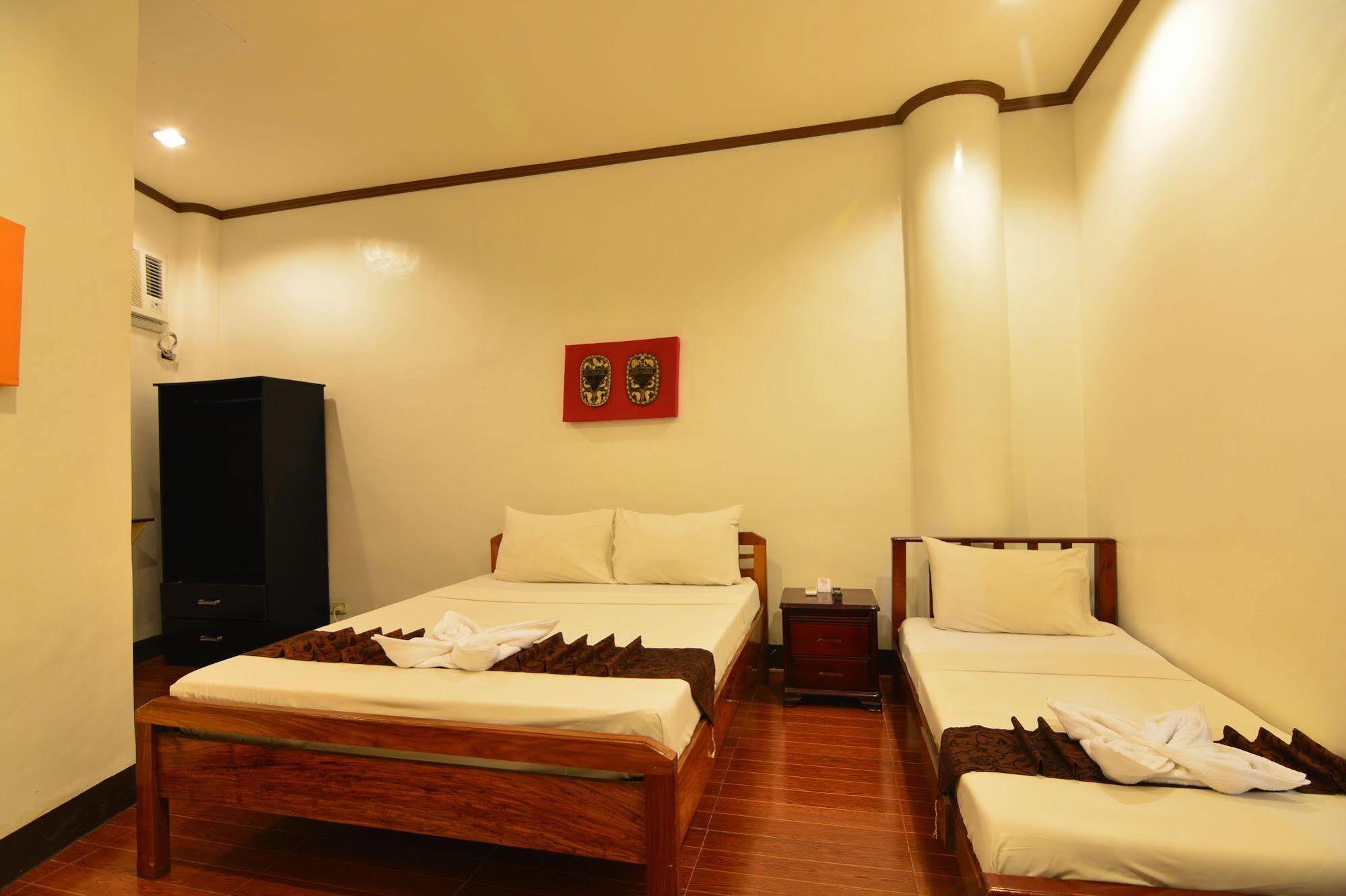 Kawayanan Heights Inn Корон Екстер'єр фото